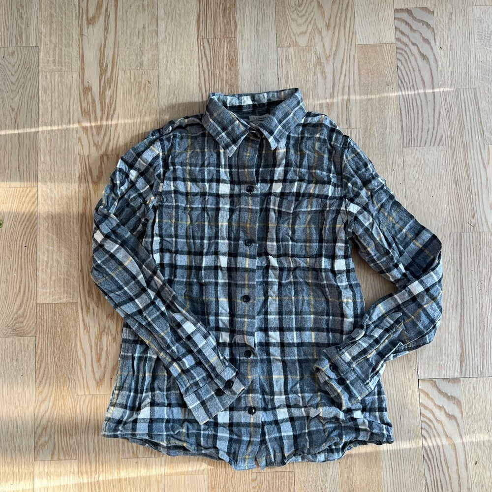 L.L.Bean Women's Scotch Plaid Flannel Shirt, Slightly Fitted - Freeport Gray